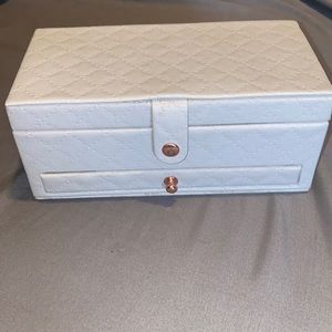 Pandora jewelry box